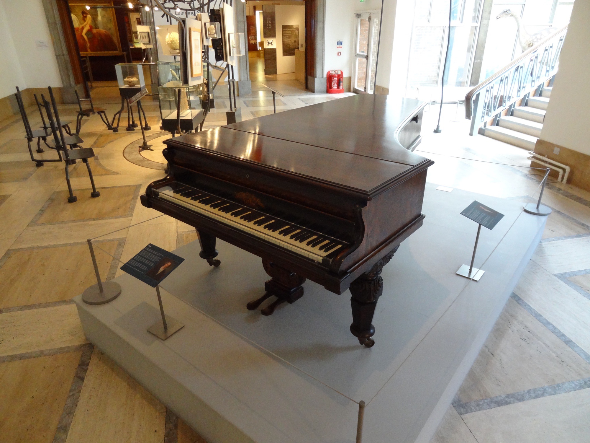 George Eliot's Piano - Exploring Eliot